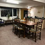 Lucy Cross Guest House بيت ضيافة