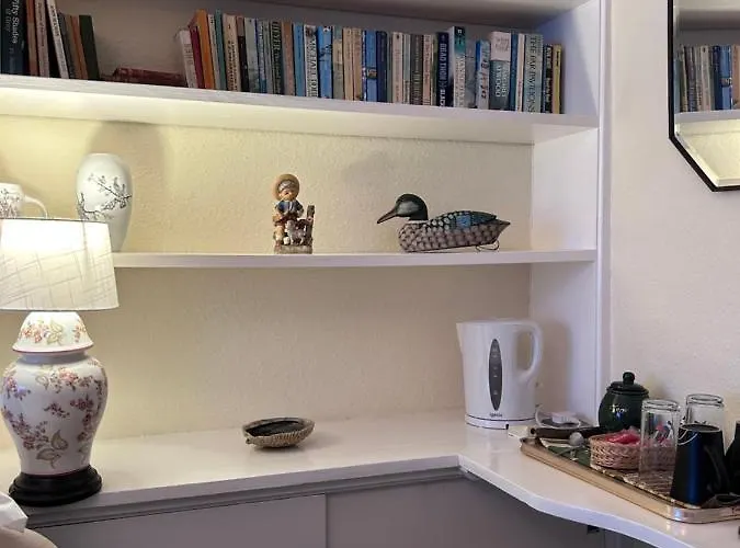 Lucy Cross Guest House