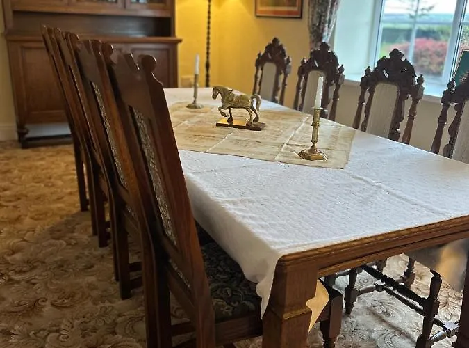 Lucy Cross Guest House Guest house *