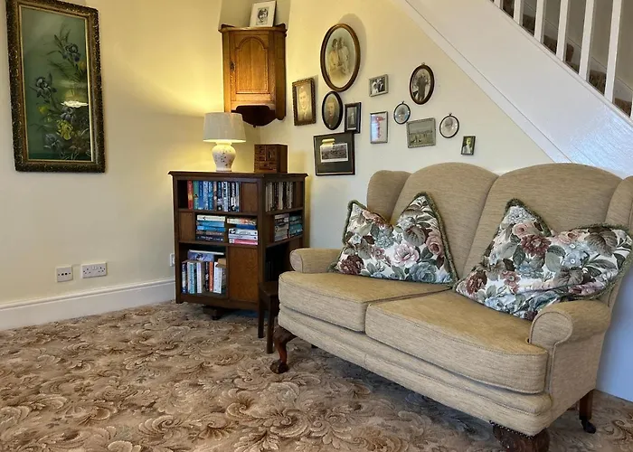 Lucy Cross Guest House